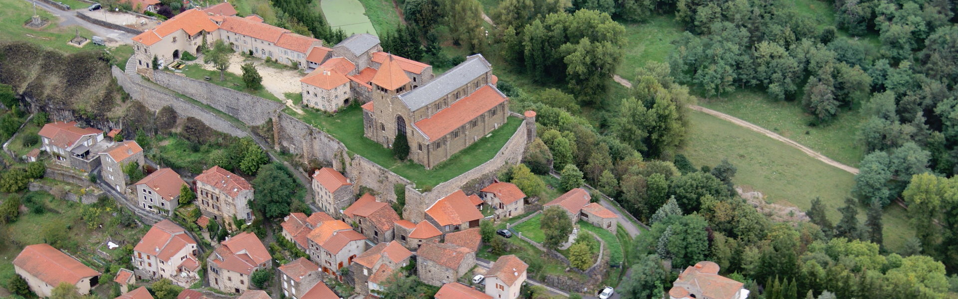 Mairie de Chanteuges dans le Haut-Allier