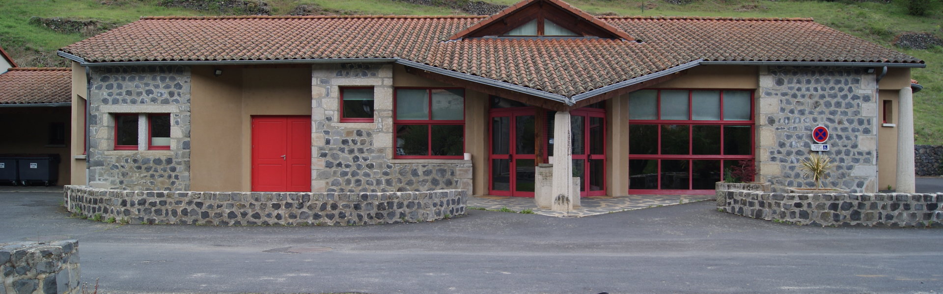 Mairie de Chanteuges dans le Haut-Allier