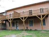 Terrasse sur l'arrière